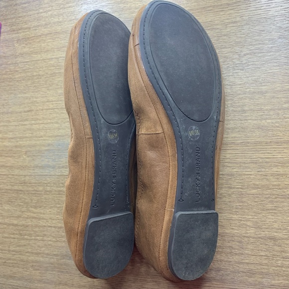 Lucky Brand Emmie Flat, Light Cognac, Size 9 - Picture 6 of 8